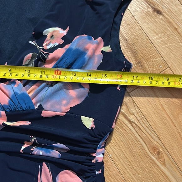 KALIJATI Floral Summer Dress - Picture 6 of 8